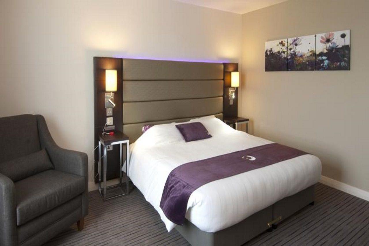 Premier Inn Glasgow Pacific Quay エクステリア 写真