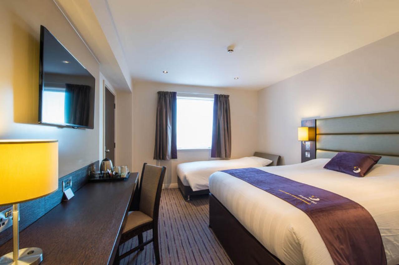 Premier Inn Glasgow Pacific Quay エクステリア 写真